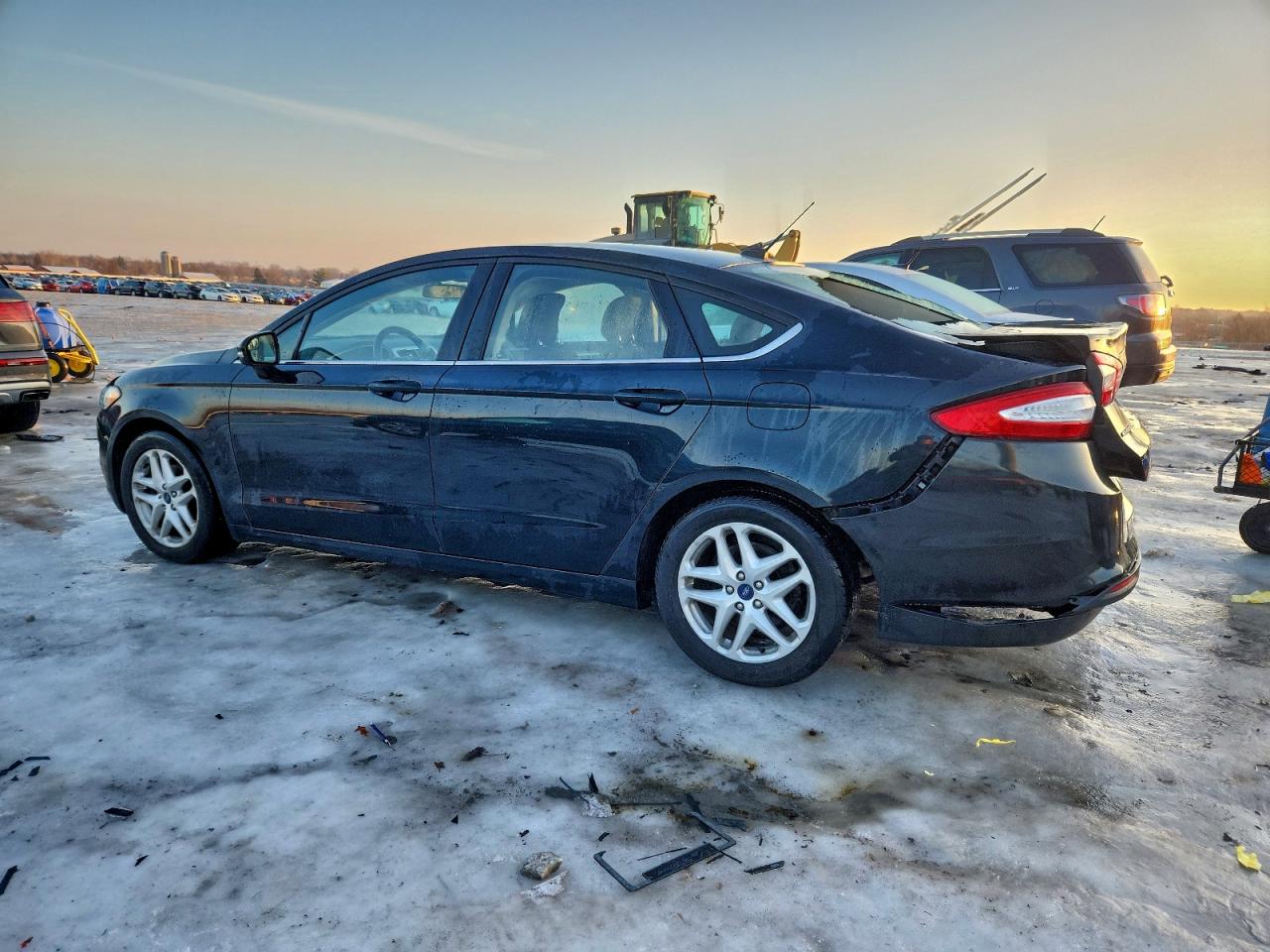 Ford Fusion Se Image 4