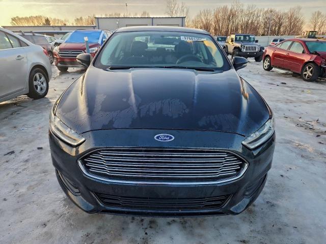 Ford Fusion Se Image 5