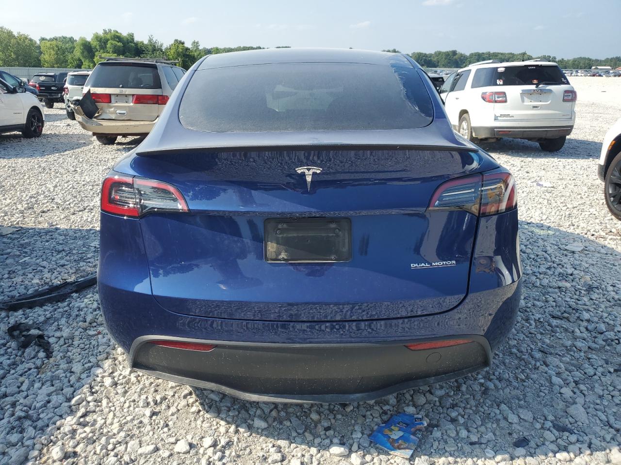 Tesla Model Y Image 10