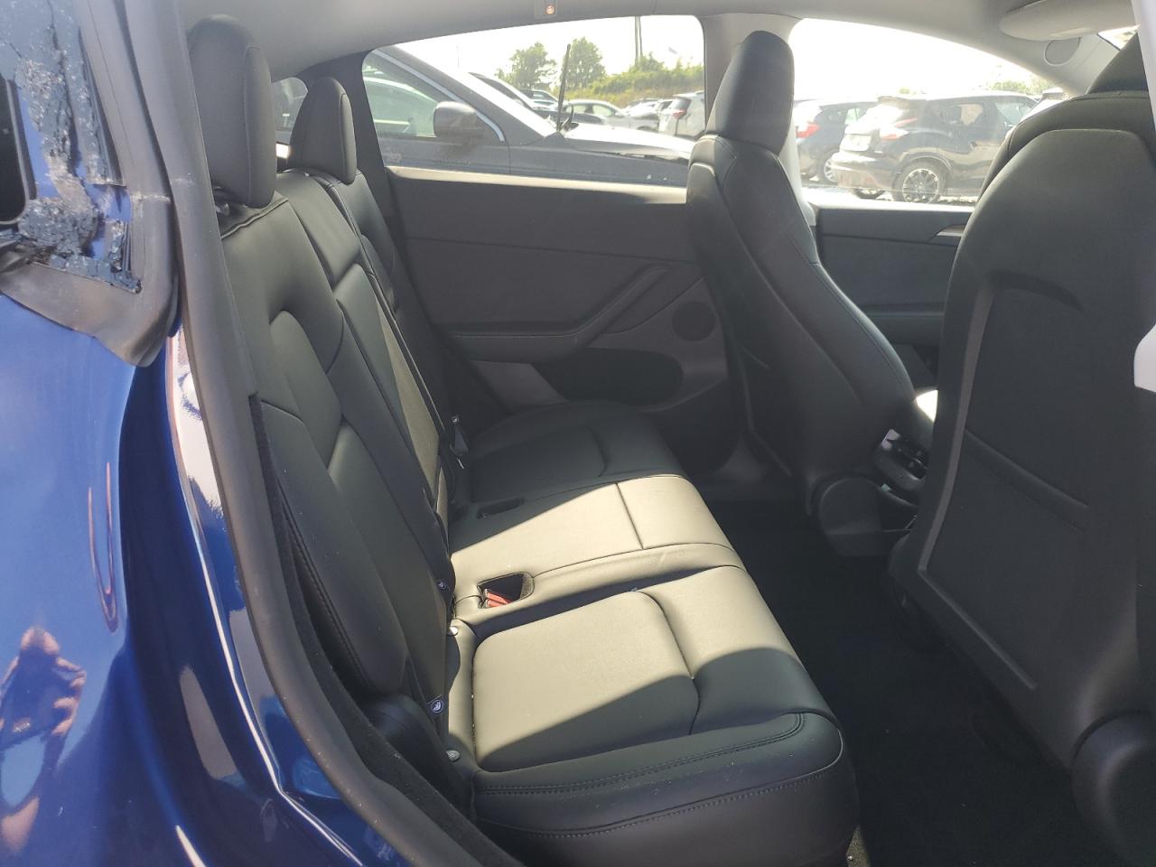 Tesla Model Y Image 4