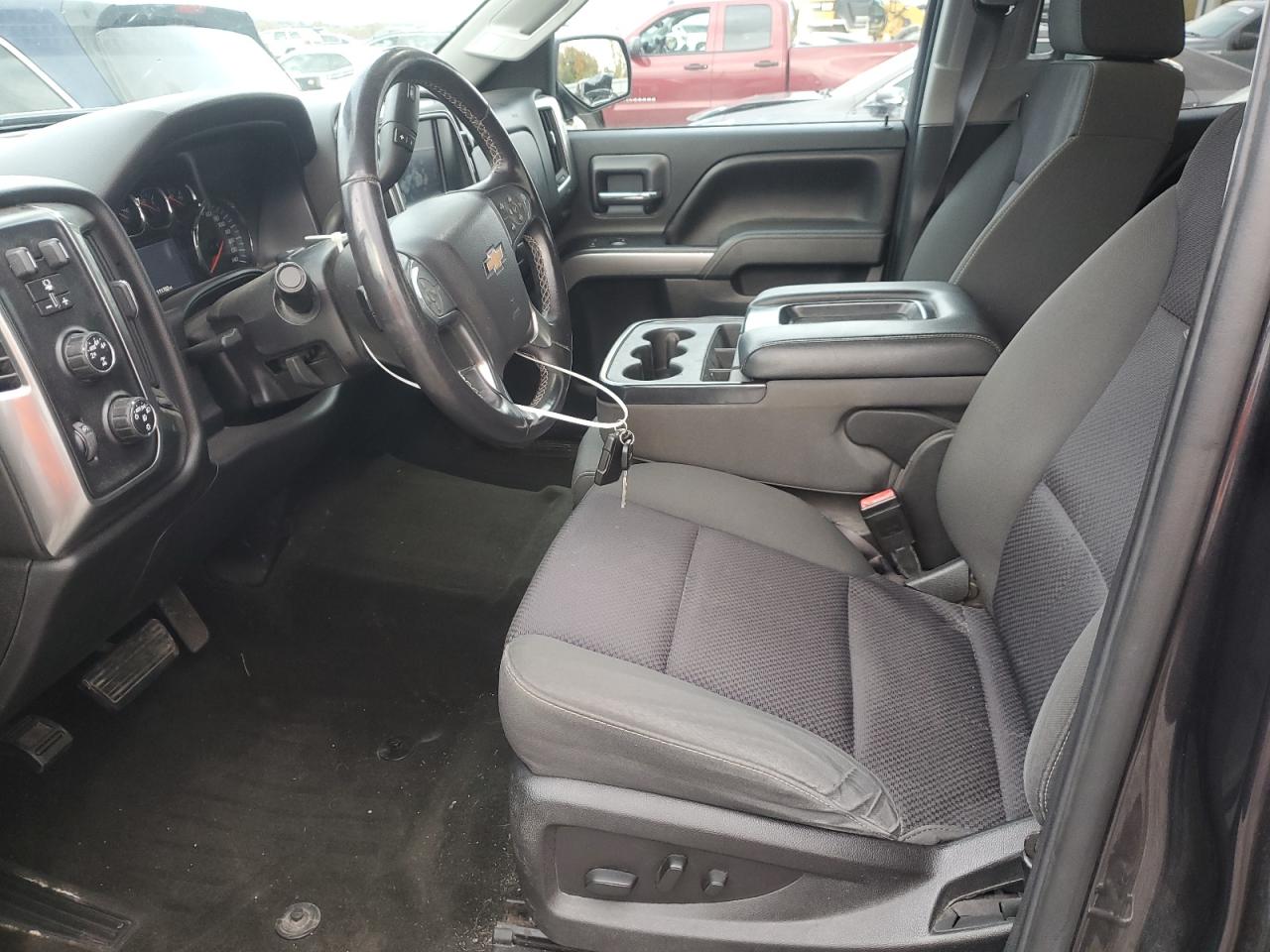 Chevrolet Silverado K1500 Lt Image 7