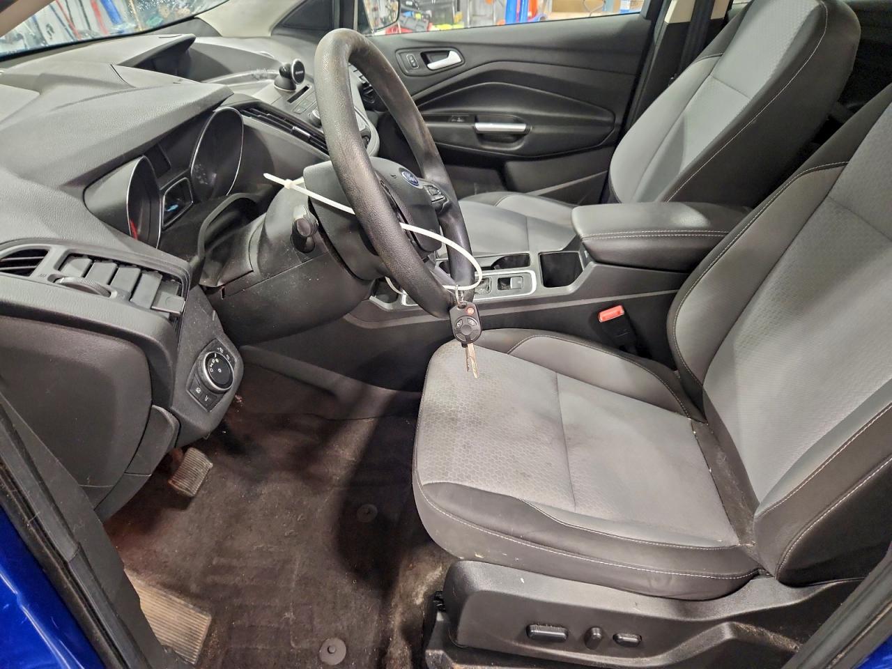 Ford Escape Se Image 4