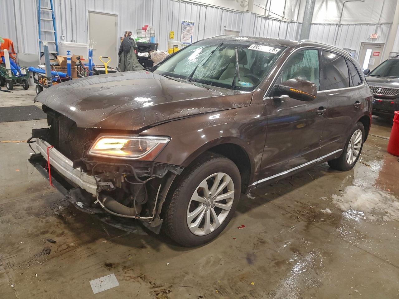 Audi Q5 Premium Plus Image 1