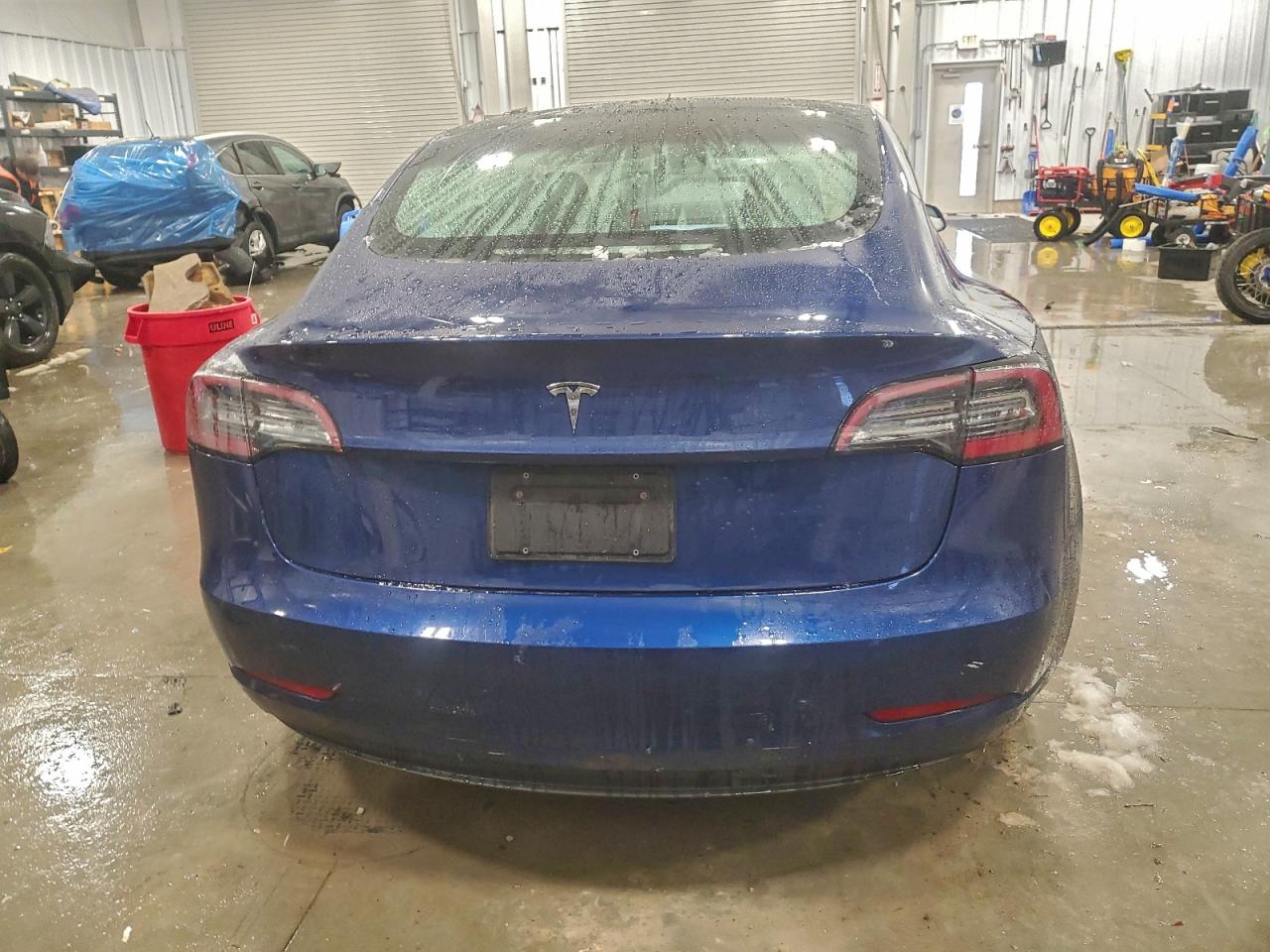 Tesla Model 3 Image 12