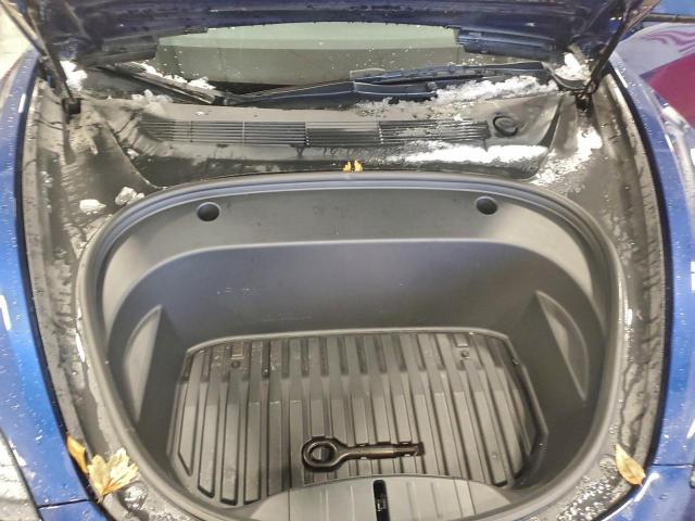 Tesla Model 3 Image 11