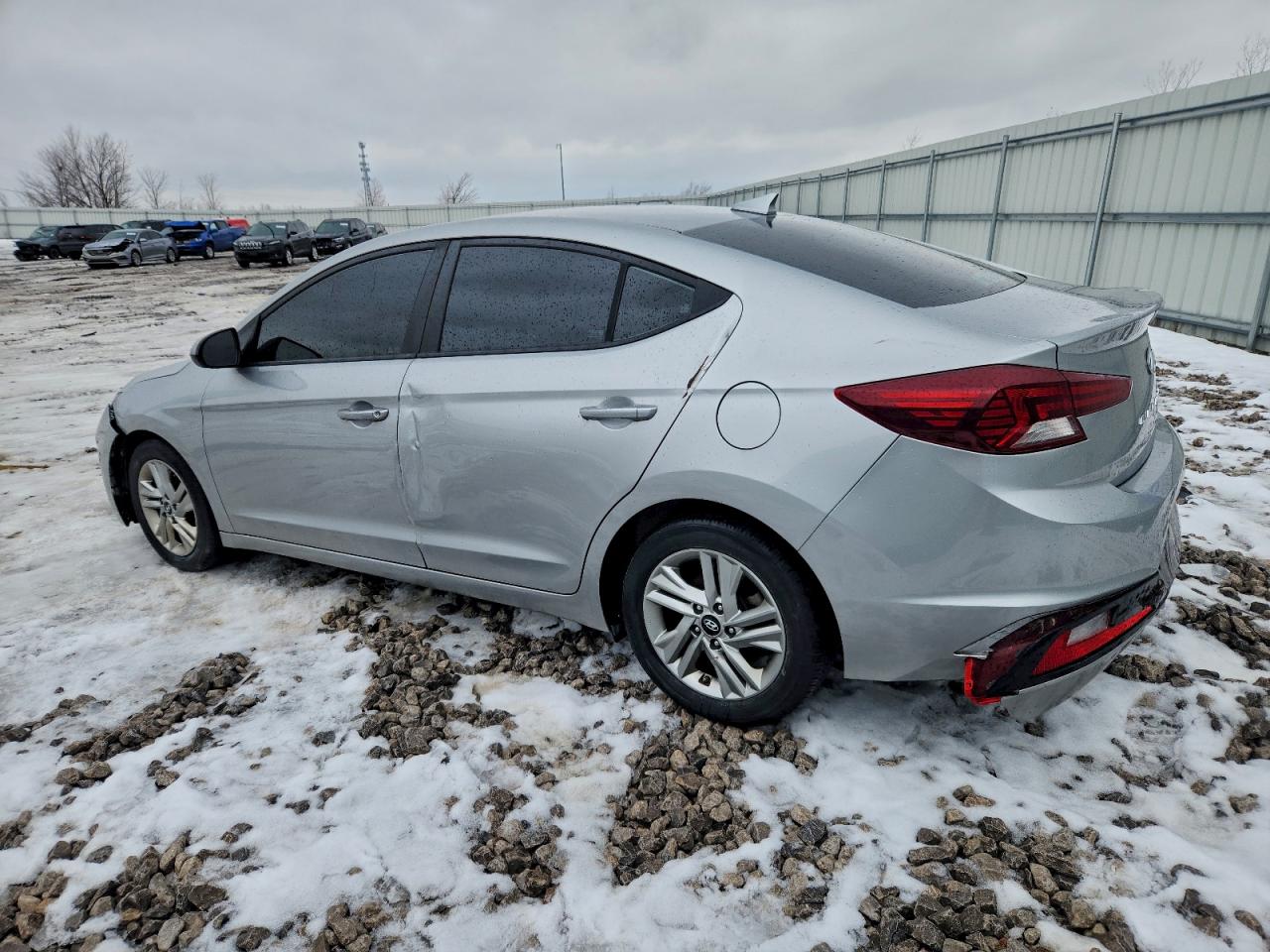 Hyundai ELANTRA Sel Image 6