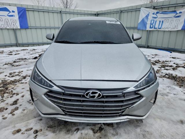 Hyundai ELANTRA Sel Image 4