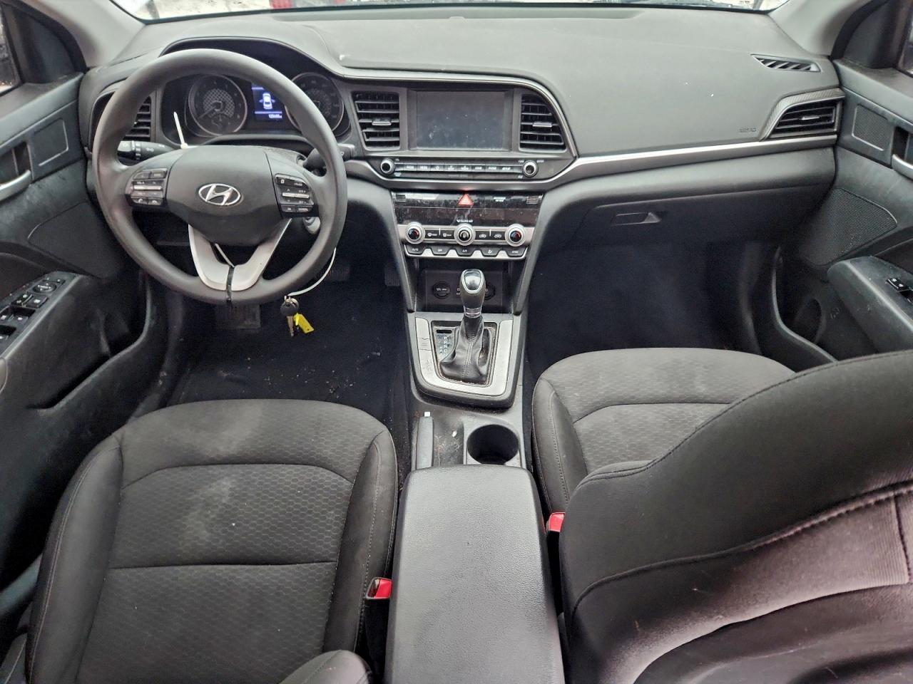 Hyundai ELANTRA Sel Image 5