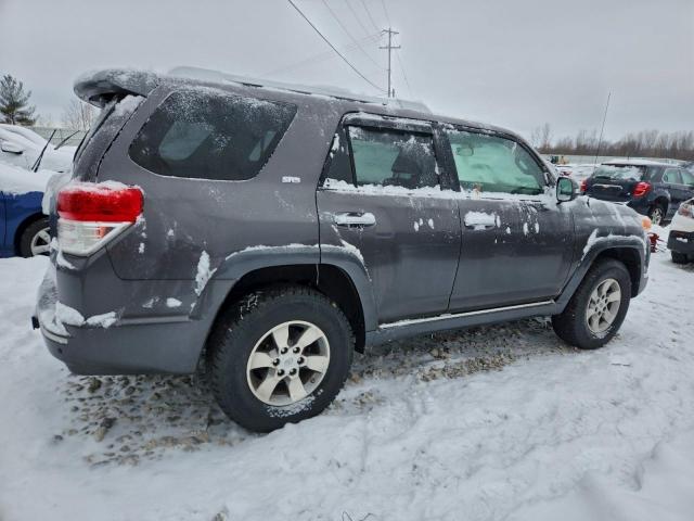 Toyota 4Runner Sr5 Image 3