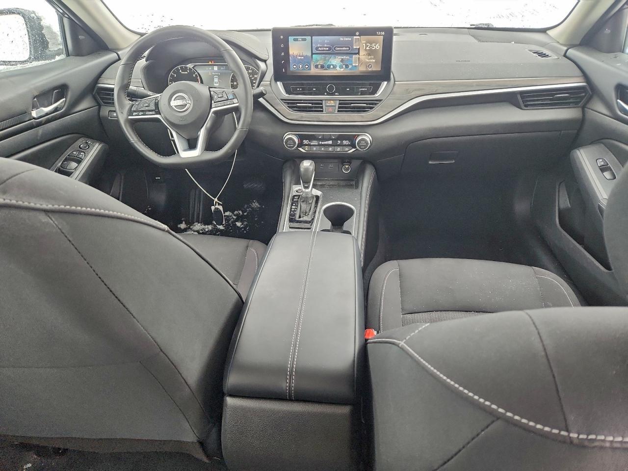 Nissan Altima Sv Image 4