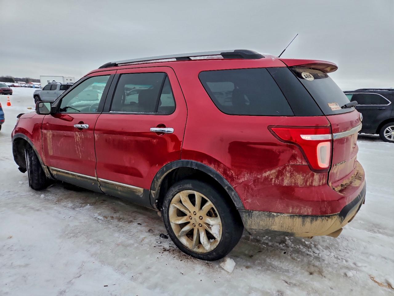 Ford Explorer Limited Image 4