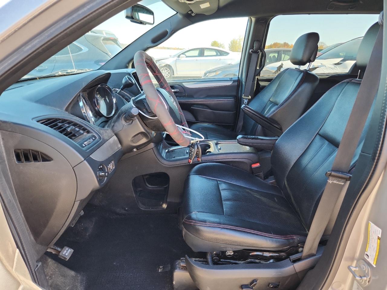 Dodge Caravan Gt Image 10