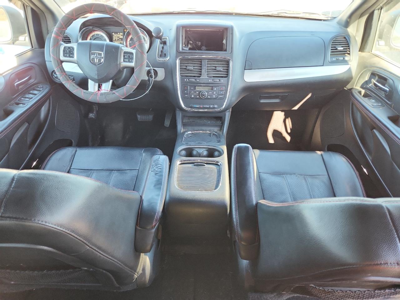 Dodge Caravan Gt Image 7