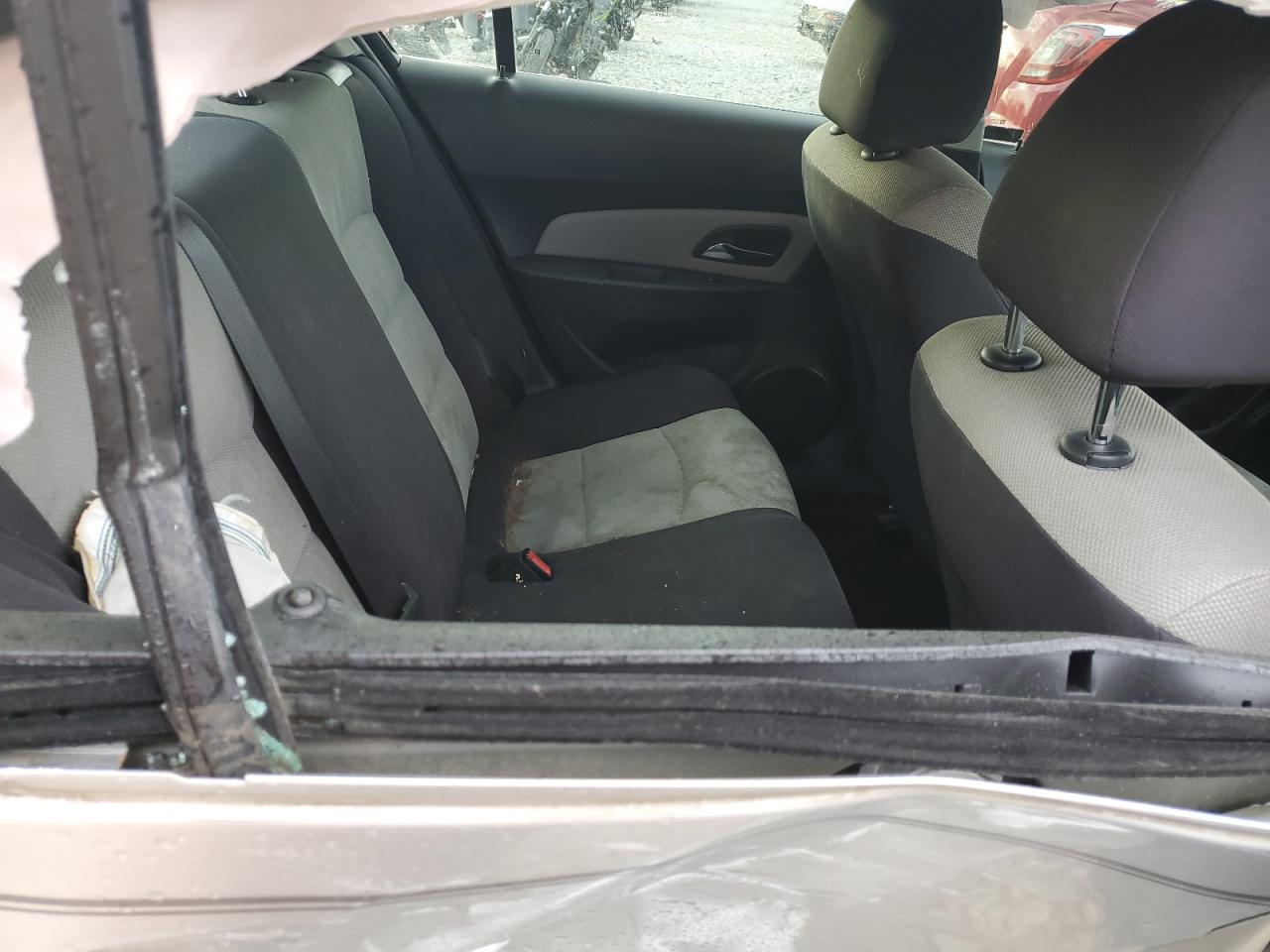 Chevrolet Cruze Ls Image 8