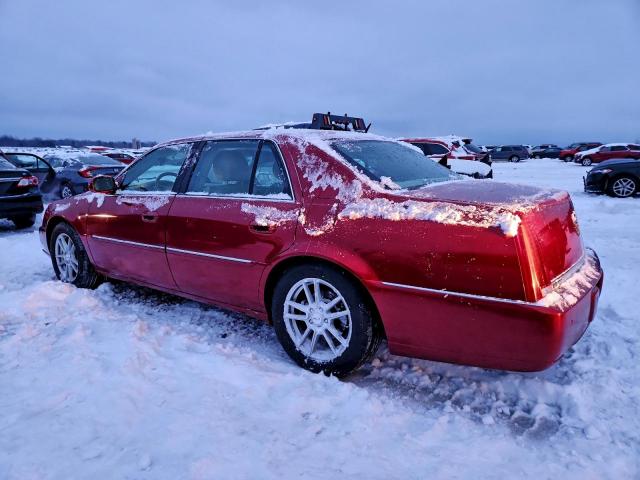 Cadillac DTS Image 2