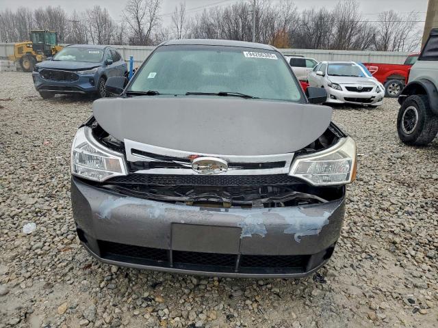 Ford Focus Se Image 8