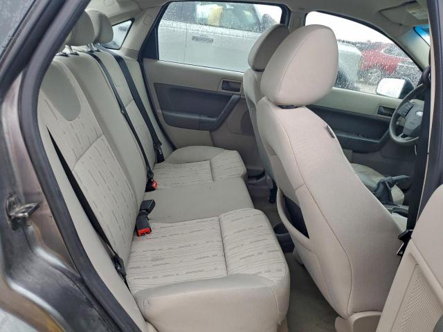 Ford Focus Se Image 9