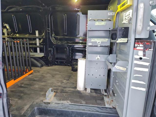 Ford Transit T-150 Image 4