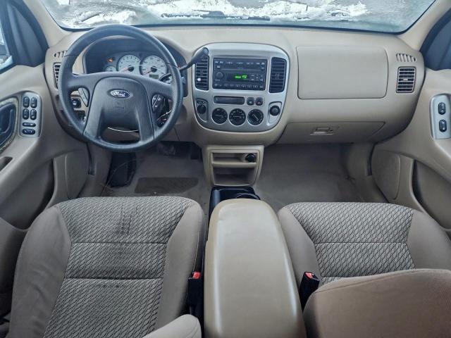 Ford Escape Xlt Image 10