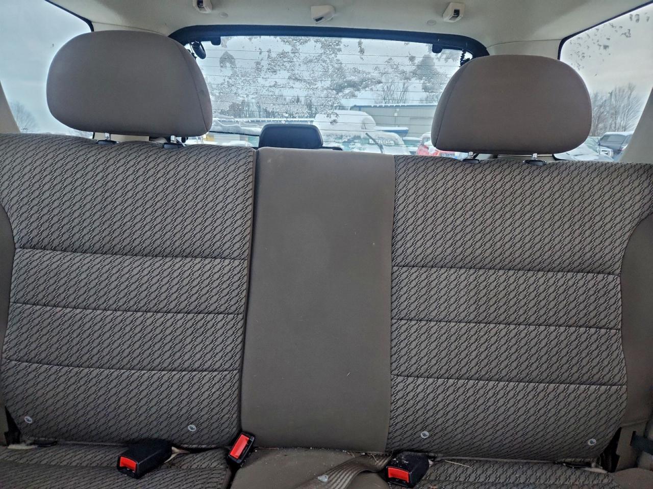 Ford Escape Xlt Image 2