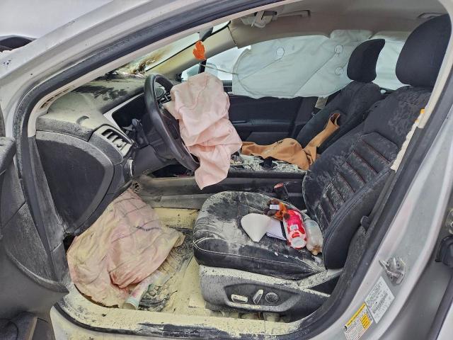 Ford Fusion Se Image 4