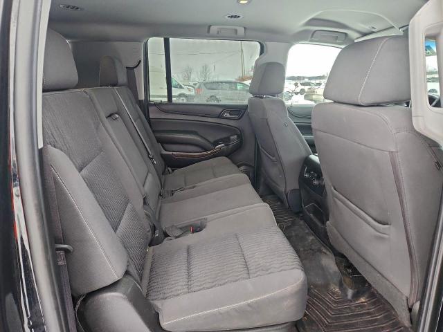 Chevrolet Suburban K1500 Ls Image 9