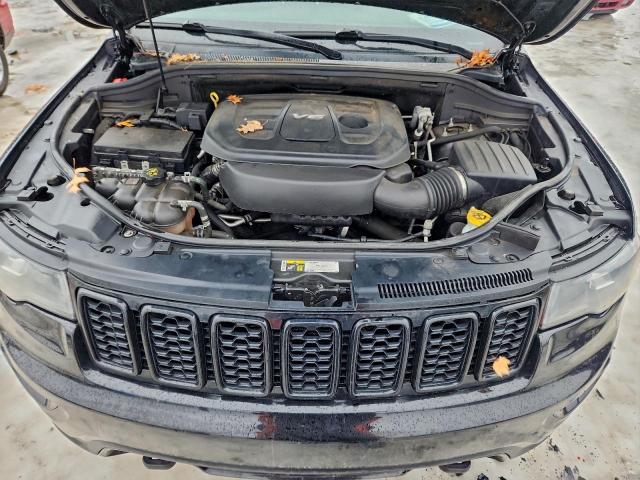 Jeep Grand Cherokee Laredo Image 11