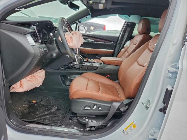 Cadillac XT5 Sport Image 5