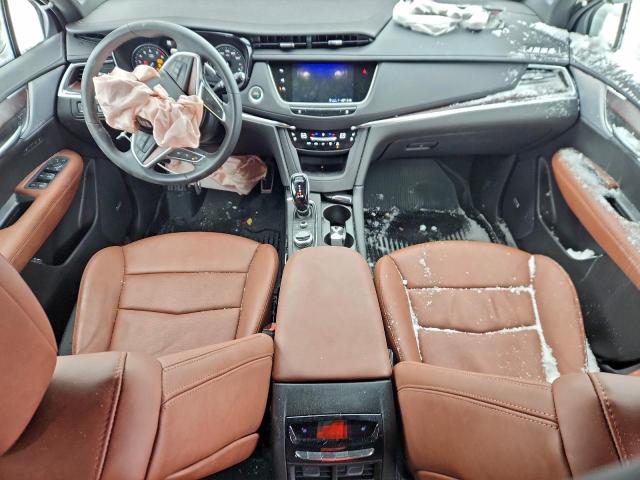 Cadillac XT5 Sport Image 7