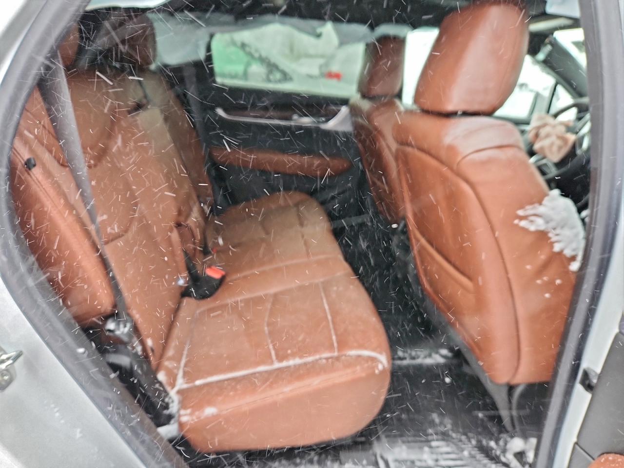 Cadillac XT5 Sport Image 9