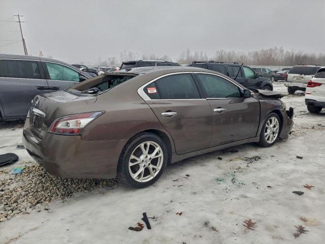 Nissan Maxima S Image 3