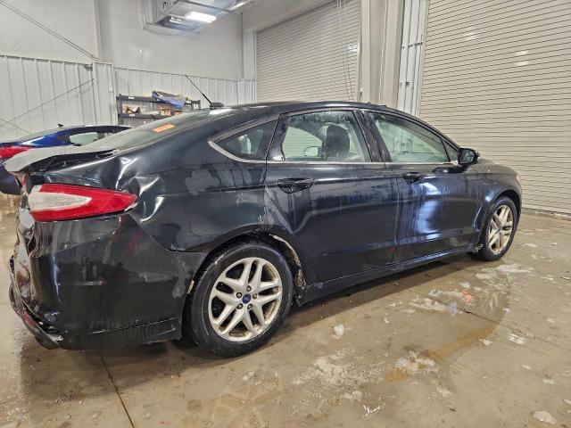 Ford Fusion Se Image 4