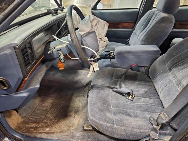 Buick LeSabre Custom Image 6