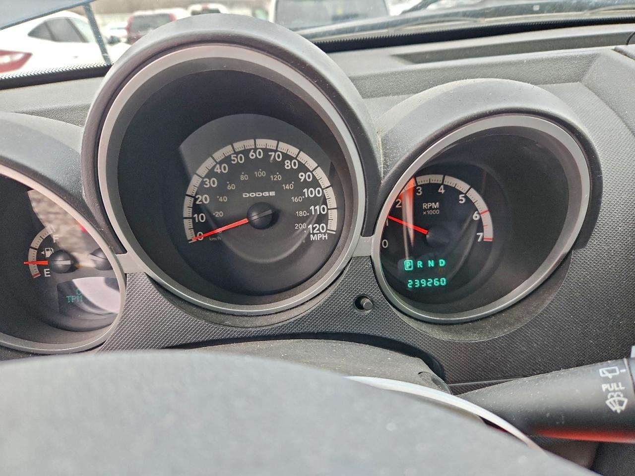 Dodge Nitro Slt Image 11