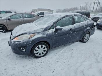  Salvage Ford Fiesta
