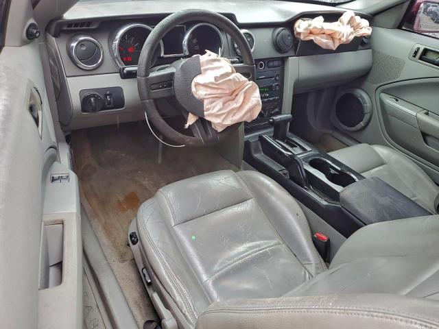 Ford Mustang Image 5