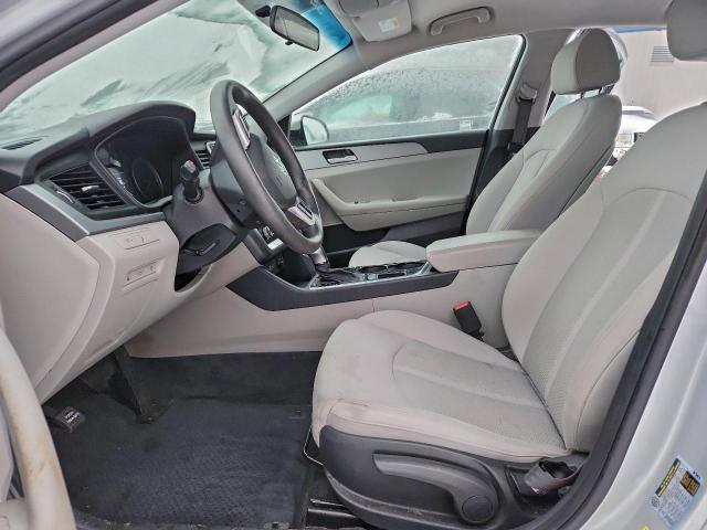 Hyundai SONATA Se Image 6
