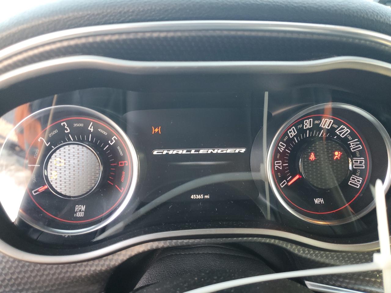 Dodge Challenger R/t 392 Image 10