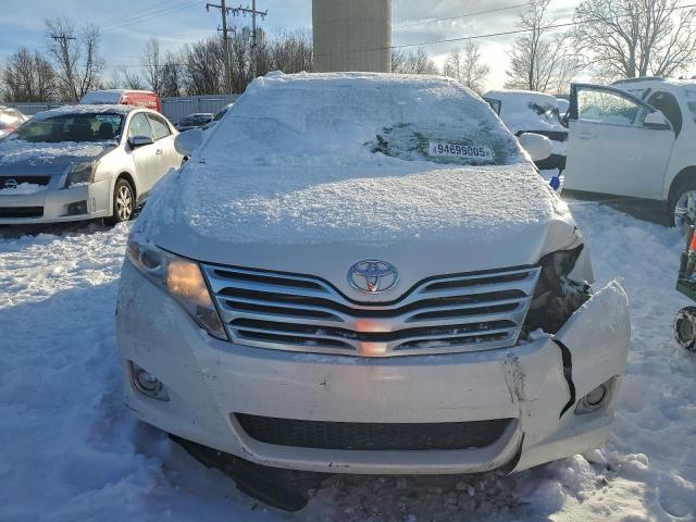 Toyota Venza Image 7