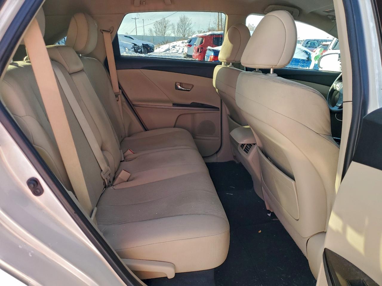 Toyota Venza Image 8