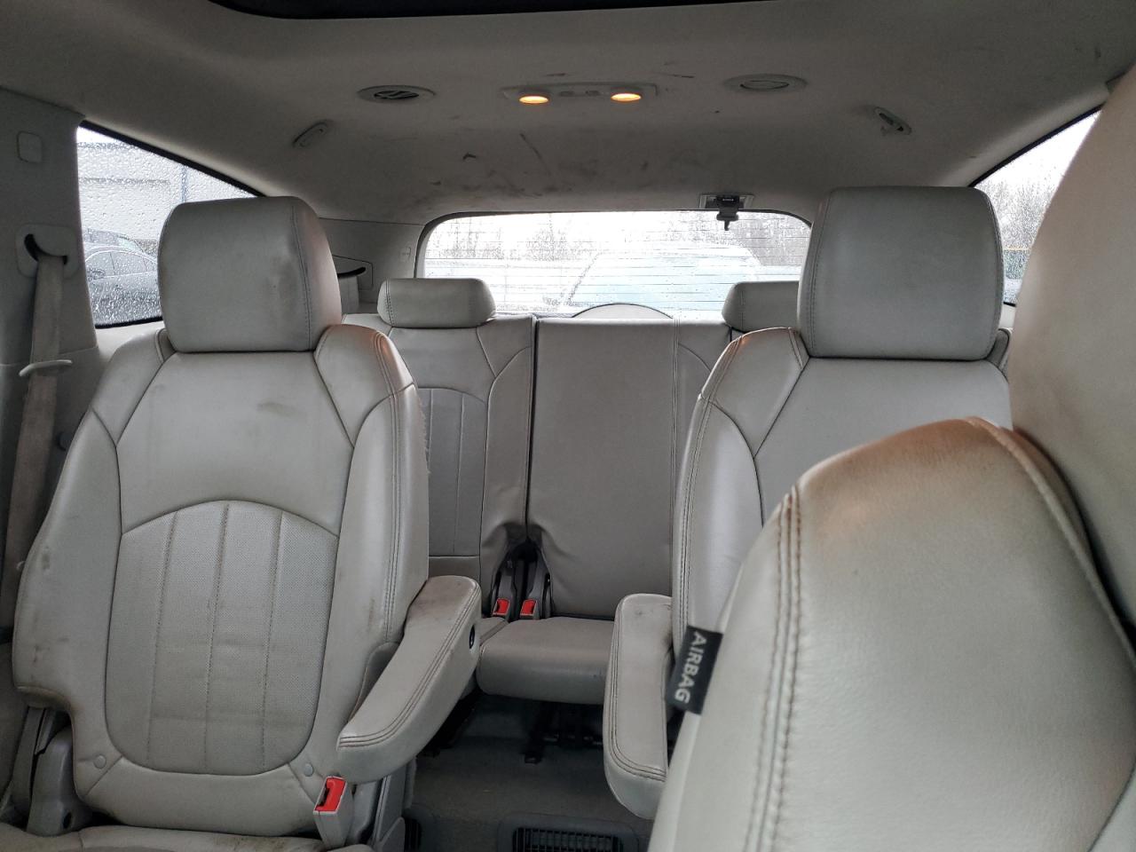 Buick Enclave Image 8