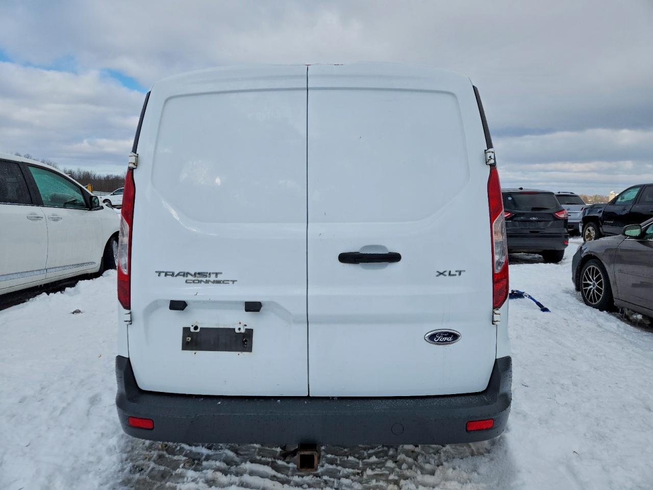 Ford Transit Xlt Image 11