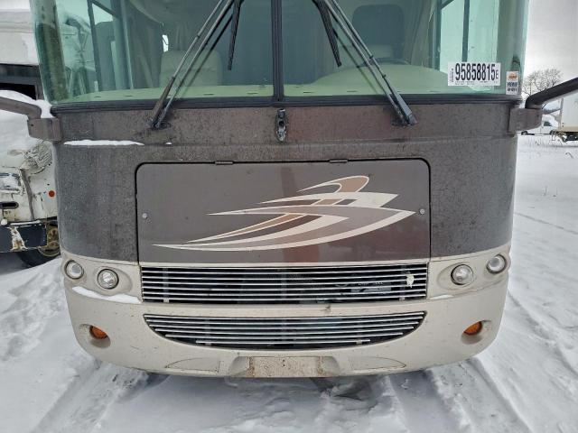 R-Vision Trail-aire W22 Image 4