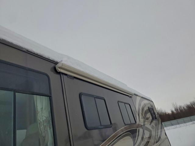 R-Vision Trail-aire W22 Image 9