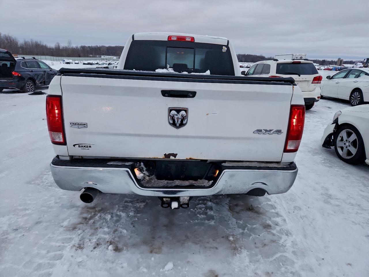 Dodge Ram 1500 Laramie Image 8