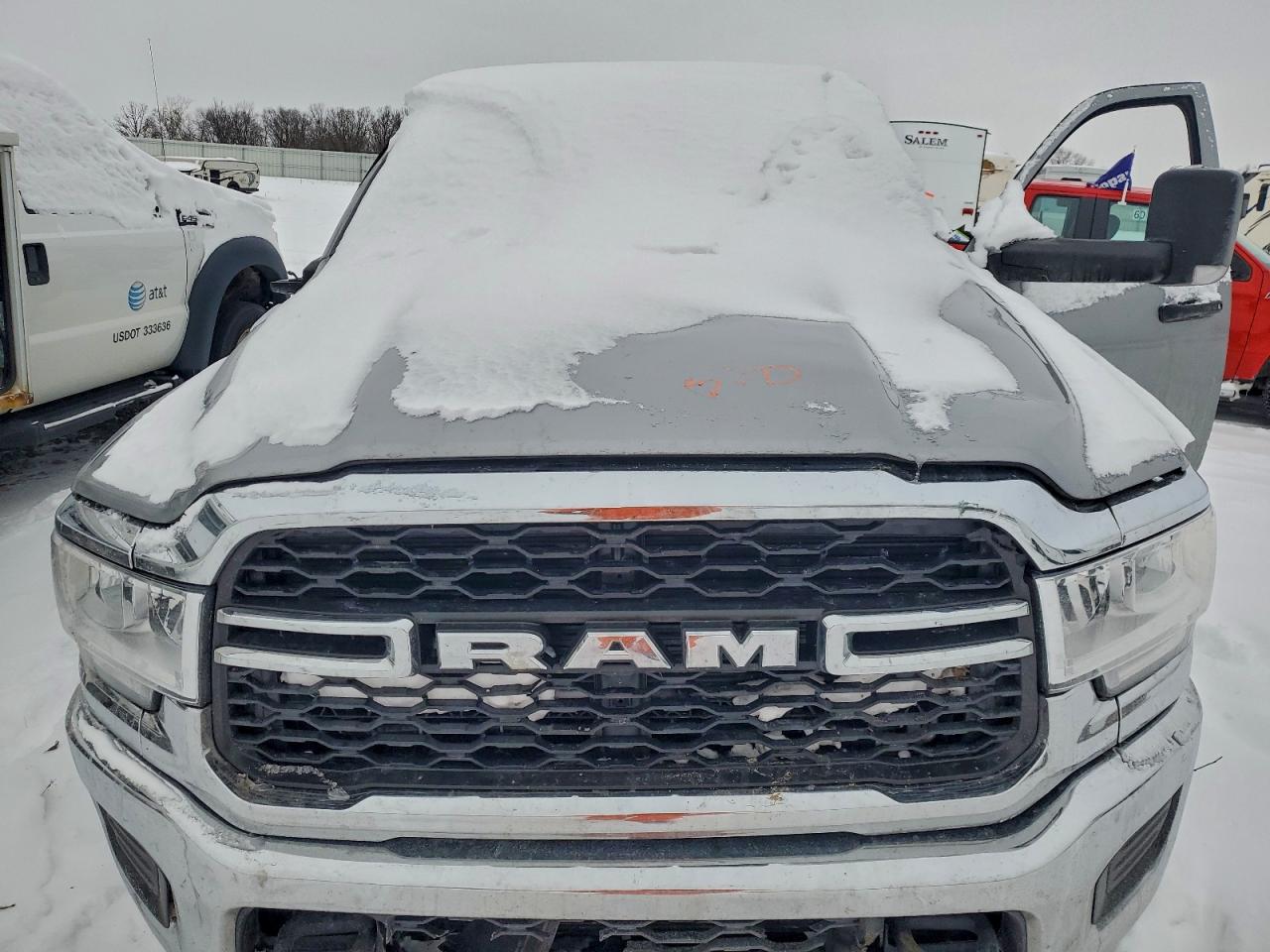 Ram 2500 Tradesman Image 7