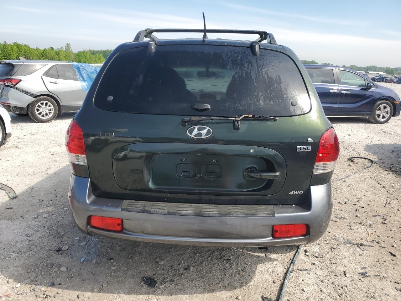 Hyundai SANTA FE Gls Image 2