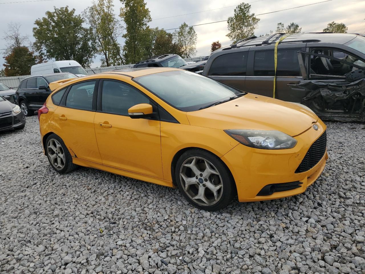 Ford Focus St Image 5