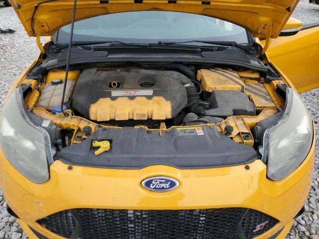 Ford Focus St Image 11