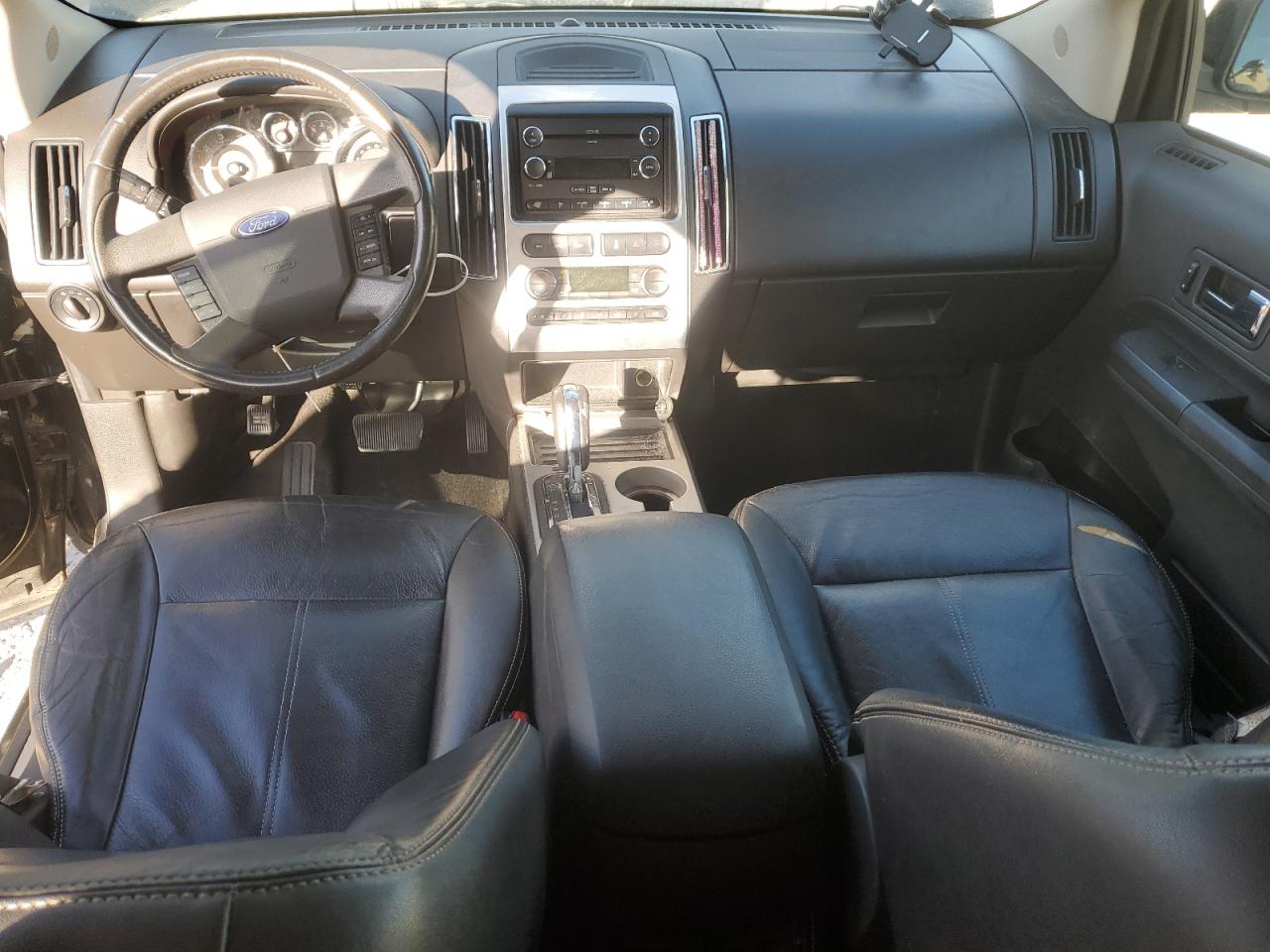 Ford Edge Limited Image 11